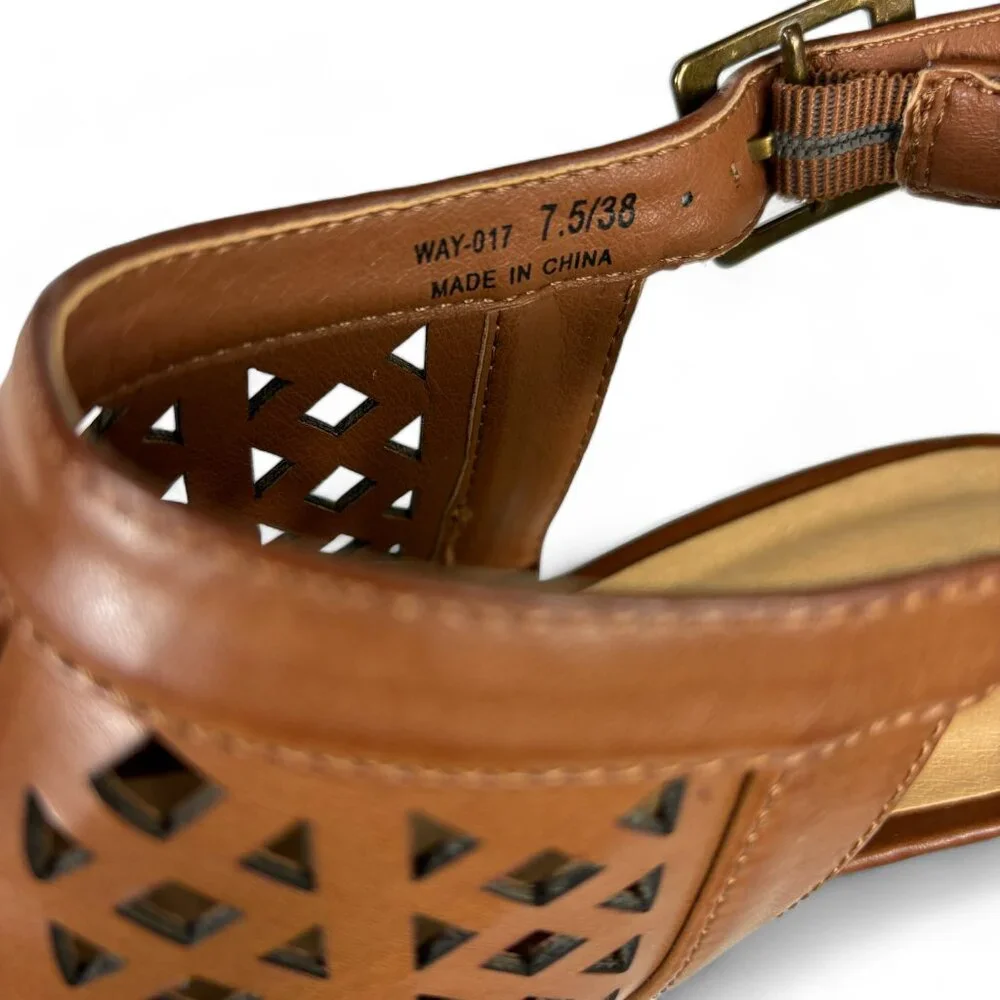 CL BY LAUNDRY Womens Ankle Buckle Sandal Size 7.5M Brown Faux Leather Perforated